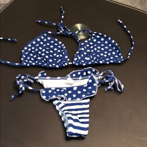 Cute bikini with ruffle bottom